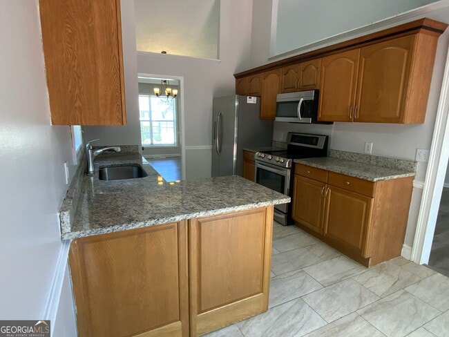 Building Photo - 5600 Sugar Crossing Dr