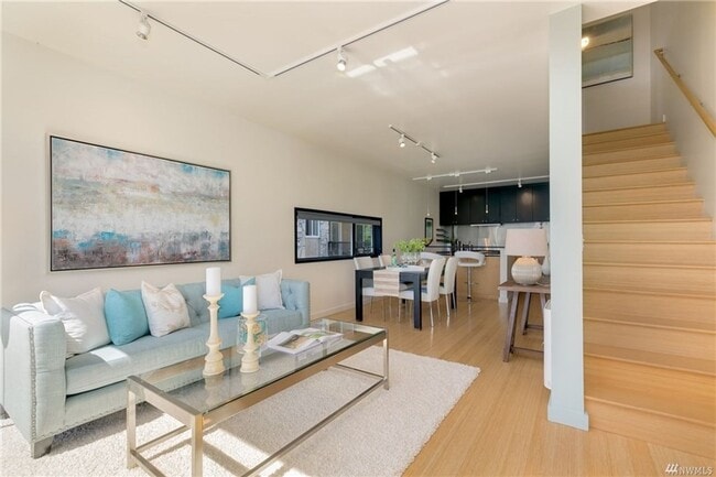 Foto del edificio - Modern town home in heart of Ballard