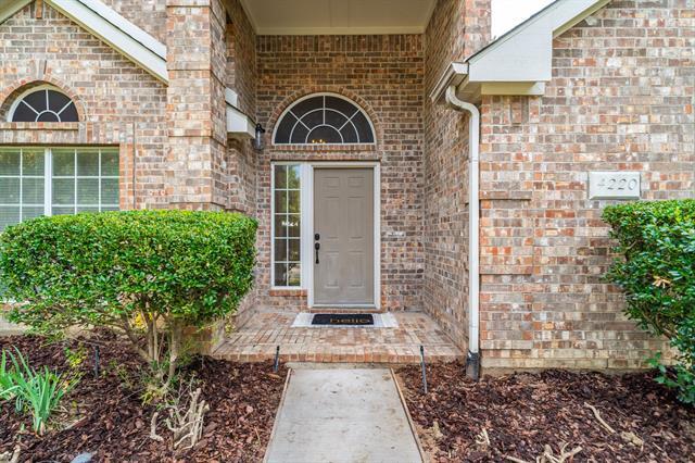 Foto del edificio - 4220 Oak Grove Dr