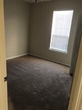 Building Photo - 17218 Mitchell Pass Ln