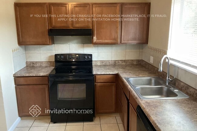 Foto del edificio - 5536 Blackhawk Wy
