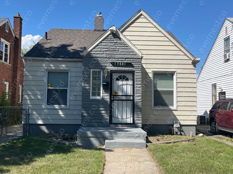 Primary Photo - 13881 Carlisle St
