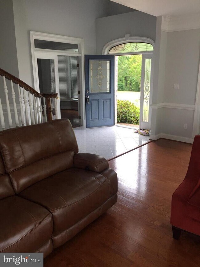 Building Photo - 14991 Boaters Cove Pl