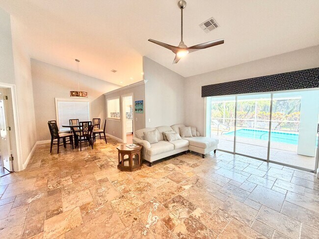 Foto del edificio - ** BERKSHIRE LAKES ** 3 BED / 2 BATH - SINGLE FAMILY - POOL HOME - GREAT LOCATION! - ANNUAL RENTAL