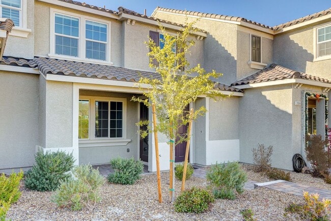 Building Photo - ** Coming Soon** Beautiful Inspirada 3 Bedroom Home with Desert Views, Community Pool & 2-Car Garage