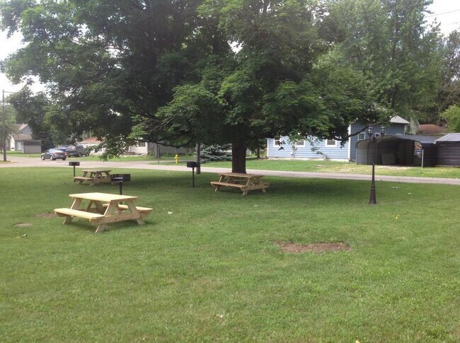 Foto del edificio - 1601 E Fort Wayne St