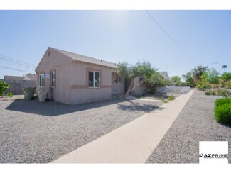 Building Photo - 5517 W Palmaire Ave