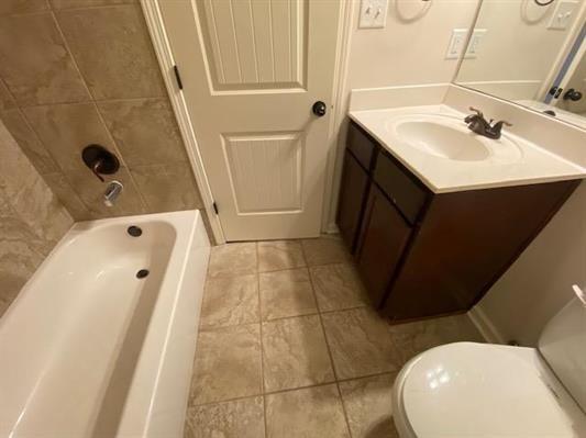 Primary Photo - 10253 Sterling Ridge Dr