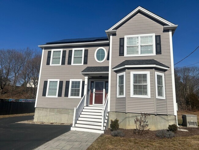 Building Photo - 39 Circle Hill Rd