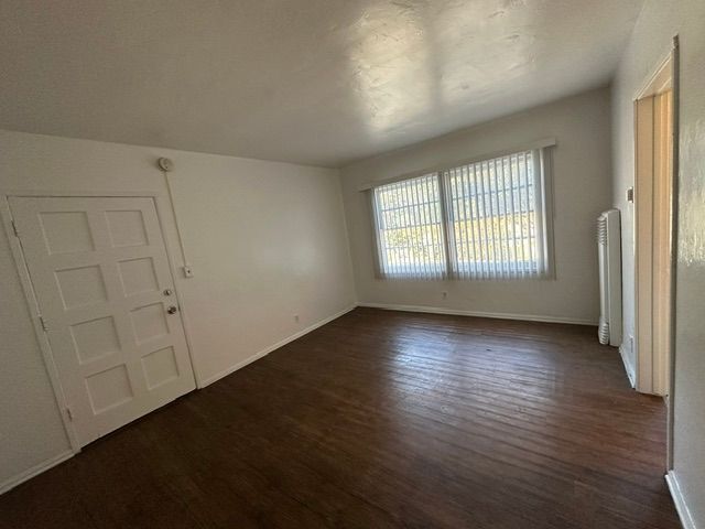 Foto del edificio - 4820 W Slauson Ave