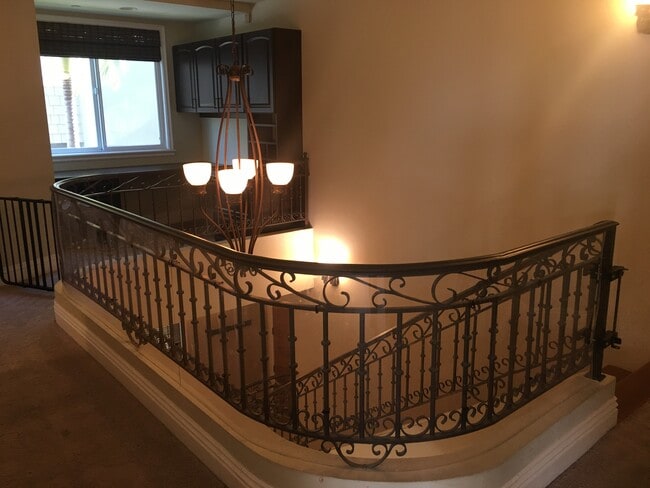 Upstairs den/ office - 1540 S Bentley Ave Townhome