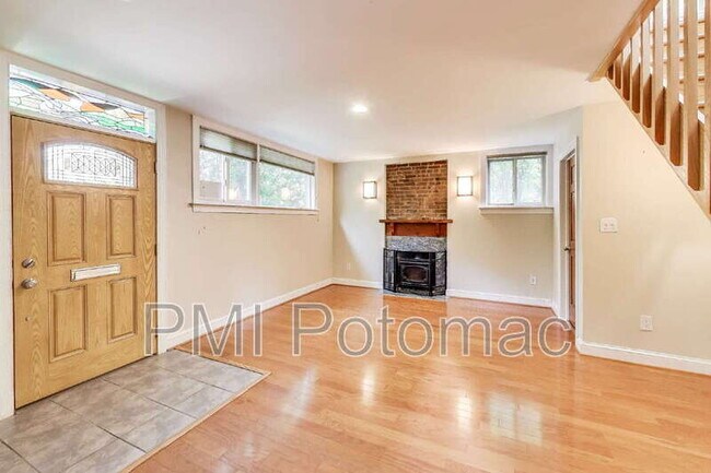 Foto del edificio - 4118 Wexford Ct
