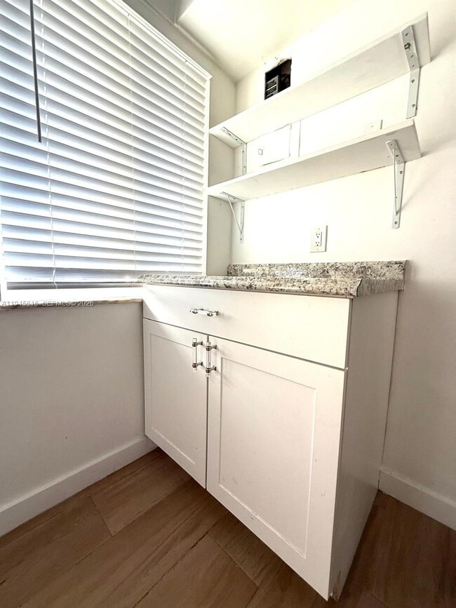 Building Photo - 1201 NE 191st St