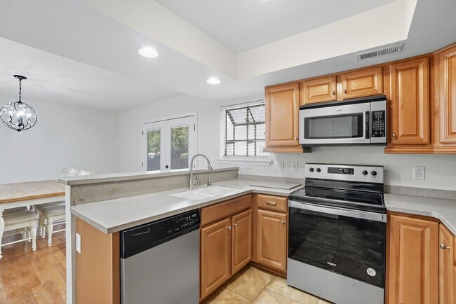 Foto del edificio - 9221 N Vicksburg Park Ct