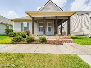Building Photo - 117 Harvey Cay Ln
