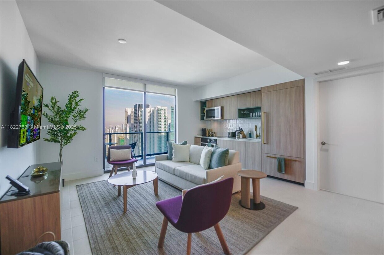 Foto principal - 159 NE 6th St