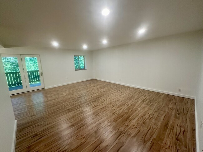 Foto del edificio - 3636 Taliluna Ave