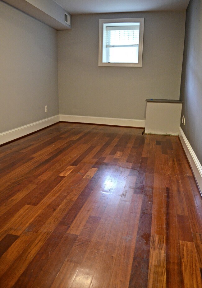 Foto del edificio - 1612 15th St NW #1