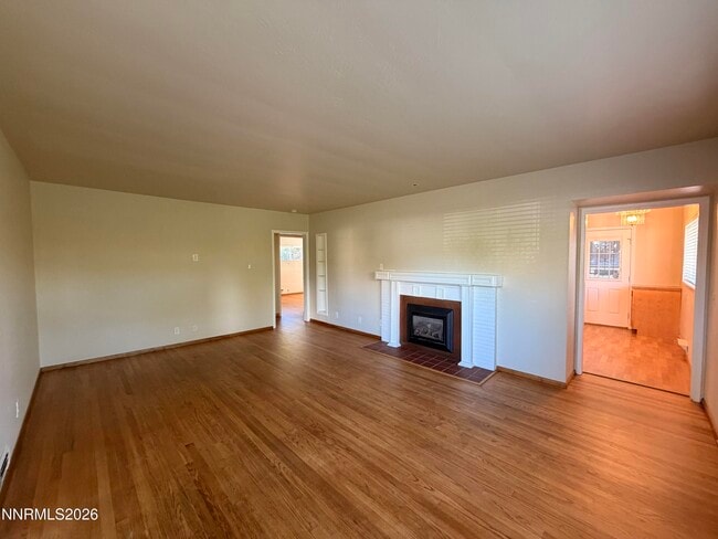 Foto del edificio - 1214 Gordon Ave