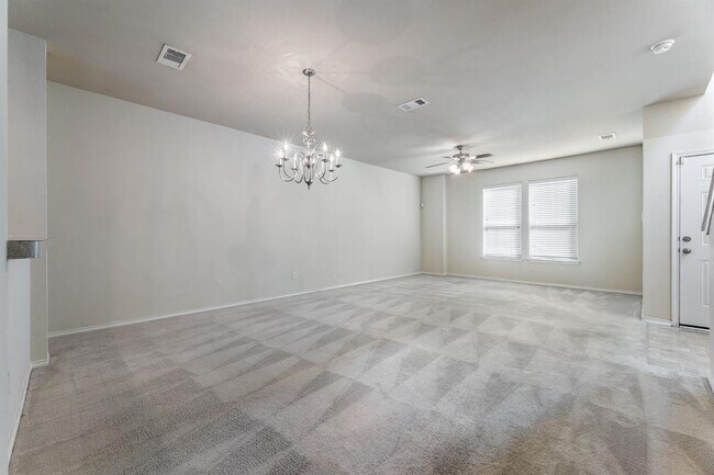 Building Photo - 8012 Grow Ln