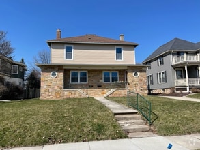 Building Photo - 628 Reed St