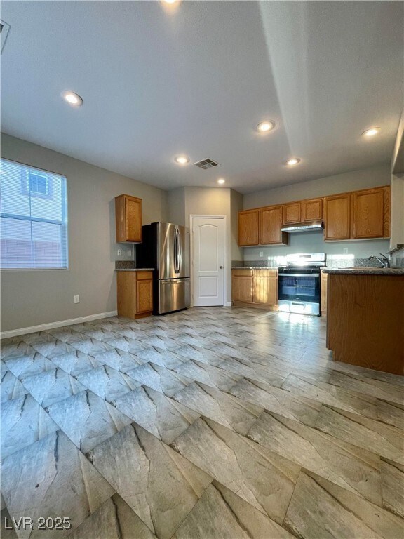 Foto del edificio - 9354 Fort Defiance Ave