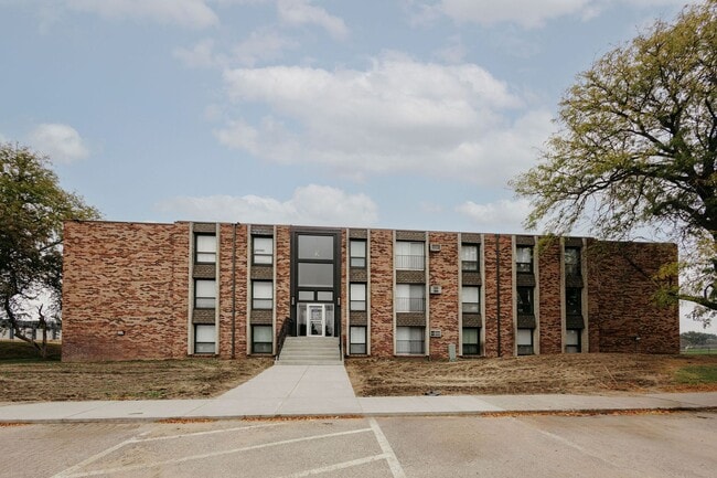 Building Photo - Atlas Pointe Apartments