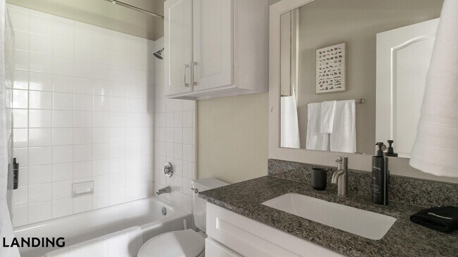 Foto del edificio - 9125 Hwy 6 N
