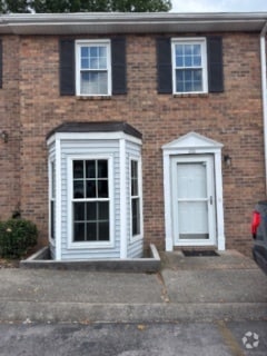 Building Photo - 456 Claircrest Dr