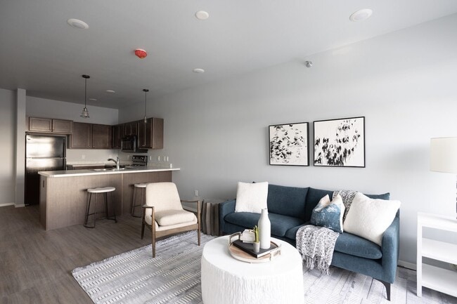 Building Photo - Carlton at Dawley