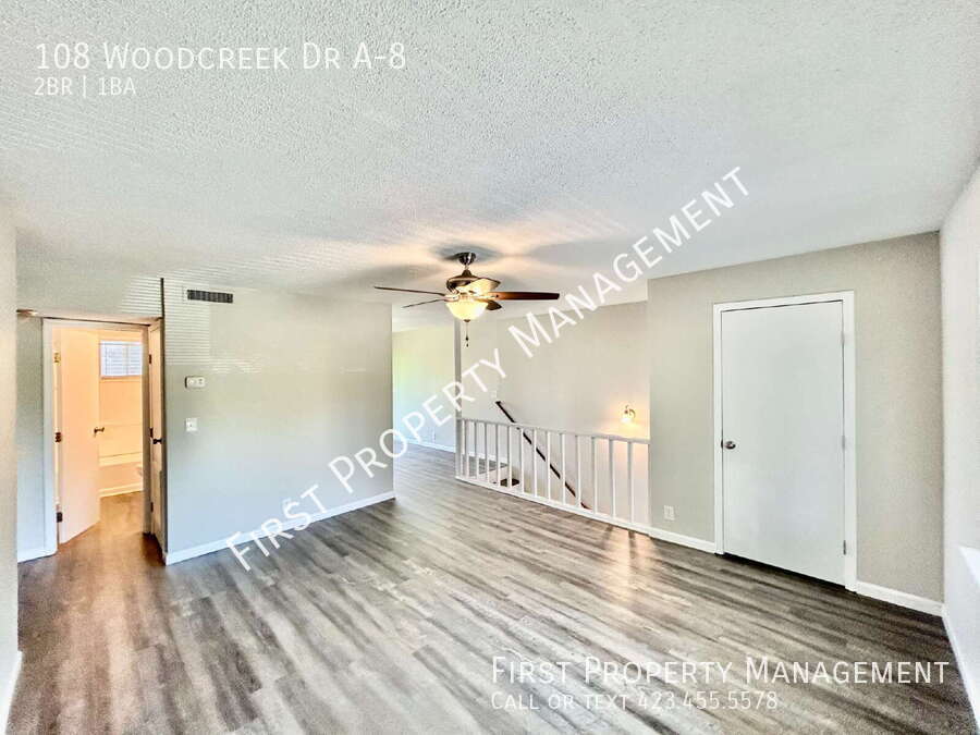 Foto principal - 108 Woodcreek Dr