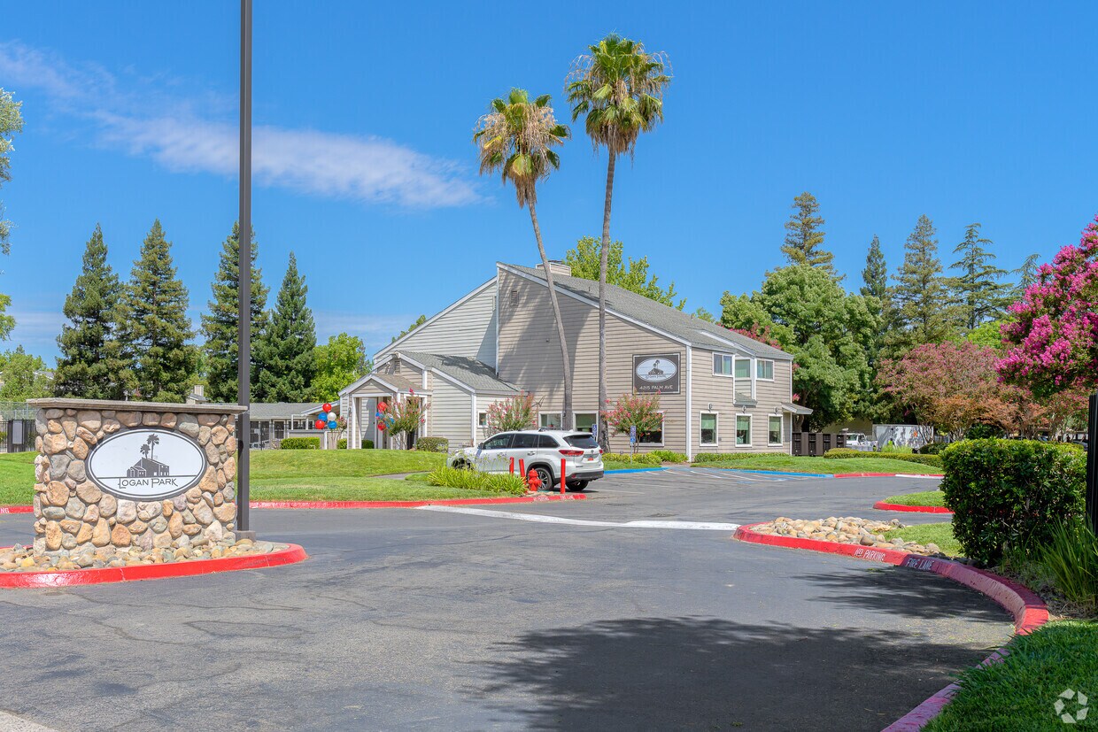 Foto principal - Logan Park
