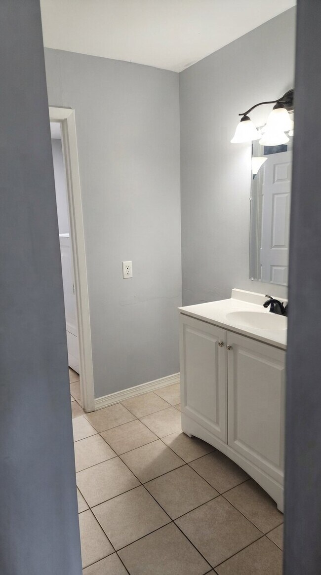 Foto del edificio - 2530 Cottonwood Ct