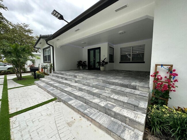 Foto del edificio - 6080 SW 16th St