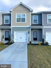 Building Photo - 94 Paddington St