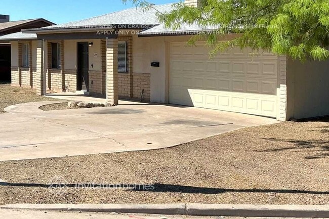 Building Photo - 208 W McLellan Rd