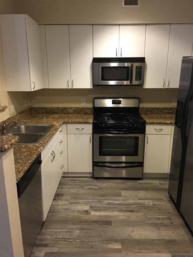 Photo - 1801 E Katella Ave Townhome