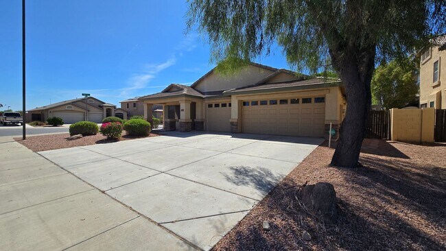 Foto del edificio - 16141 W Gibson Ln