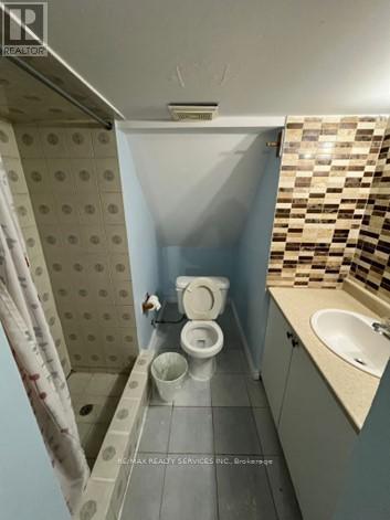 Photo du bâtiment - 14 Saddleback Square