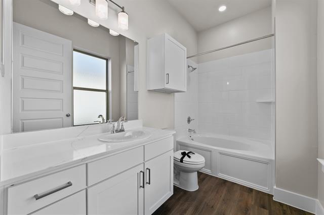 Building Photo - 1109 Saffira Wy