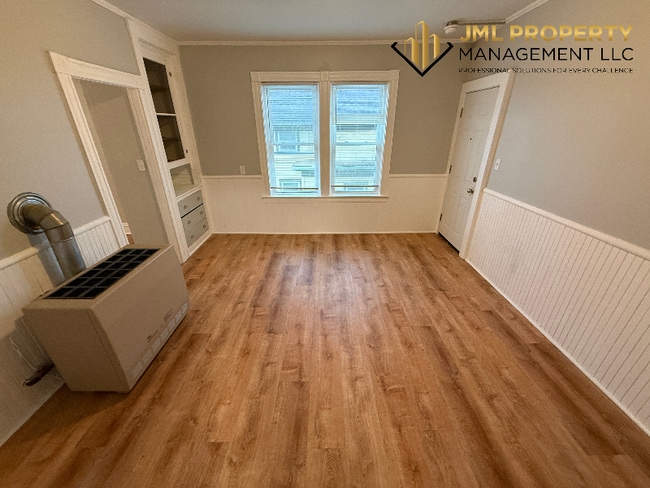 Photo - 117 Irving St Apartment