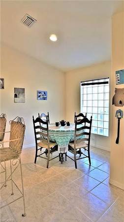 Foto del edificio - 26681 Little John Ct