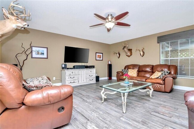 Building Photo - 14004 Noble Park Dr