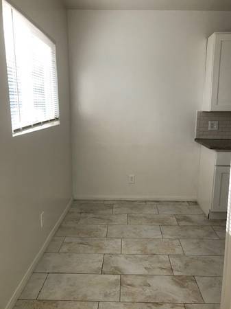 Foto del edificio - 3125 Manitou Ave