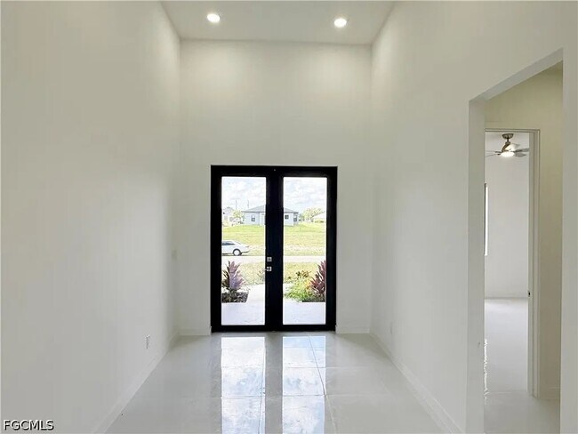 Foto del edificio - 4229 NW 32nd St