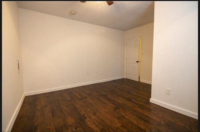 Foto del edificio - 2260 N Roman St