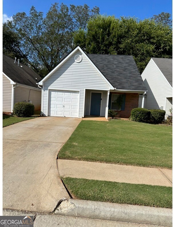 205 Lakeside Cir, Covington, GA 30016 Townhome Rentals in Covington