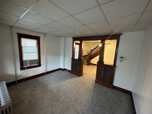 Building Photo - 129 S Church St