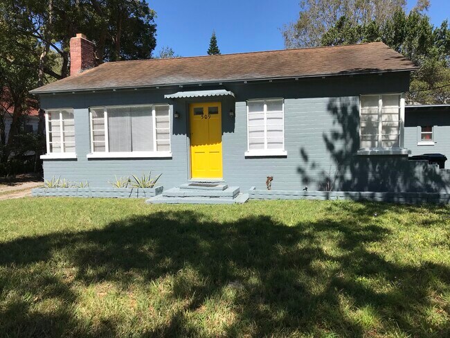Building Photo - 509 Lakeview st