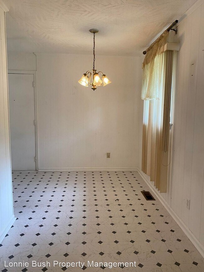 Foto del edificio - 3 br, 2 bath House - 1044 Hampton Ave